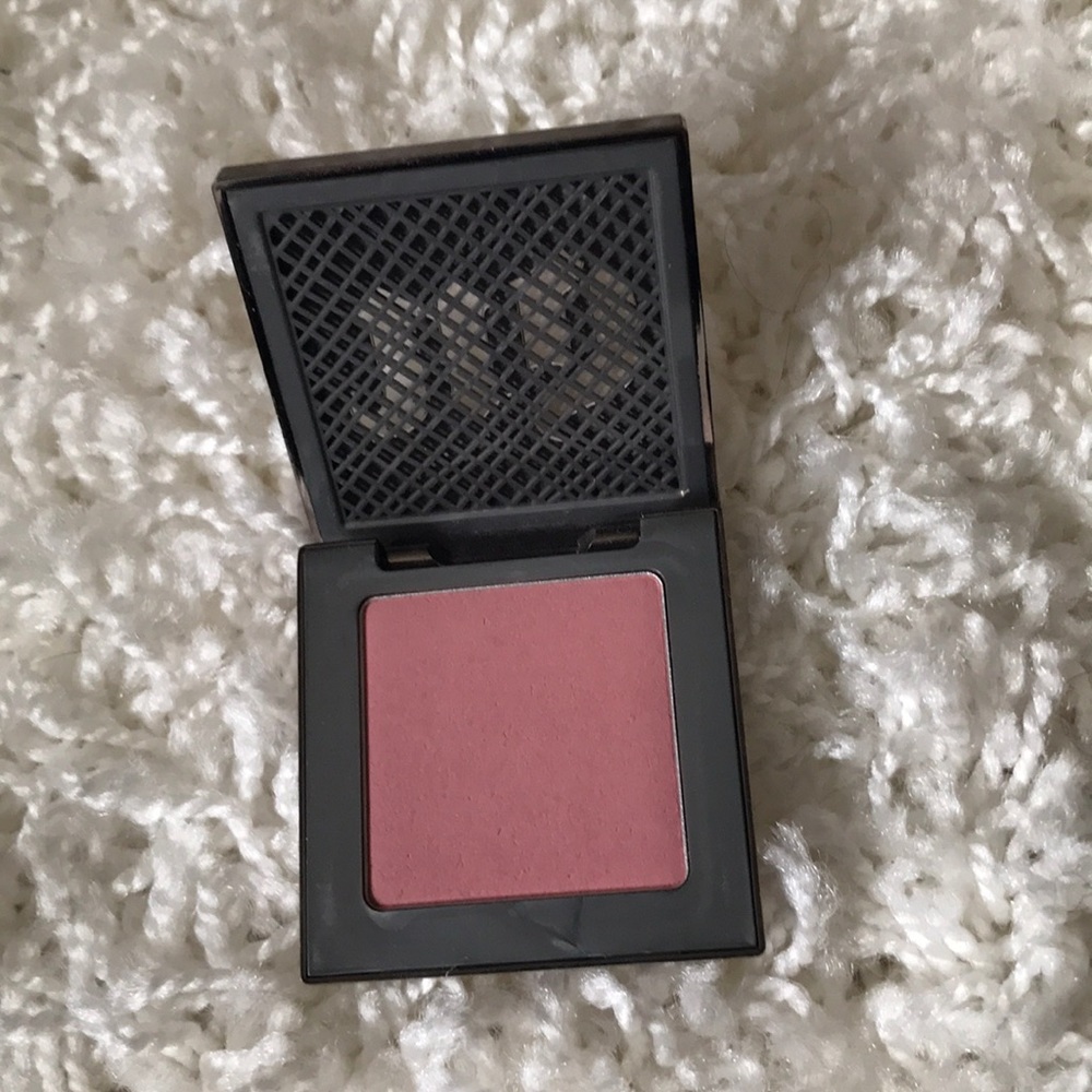 UD Fetish Blush